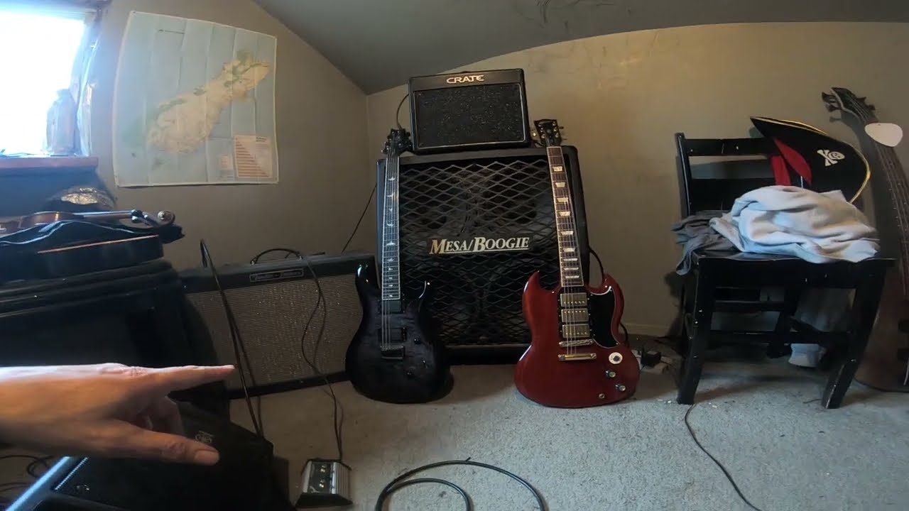 Guitar shootout : PRS SE MH 6 Vs Gibson SG3  1