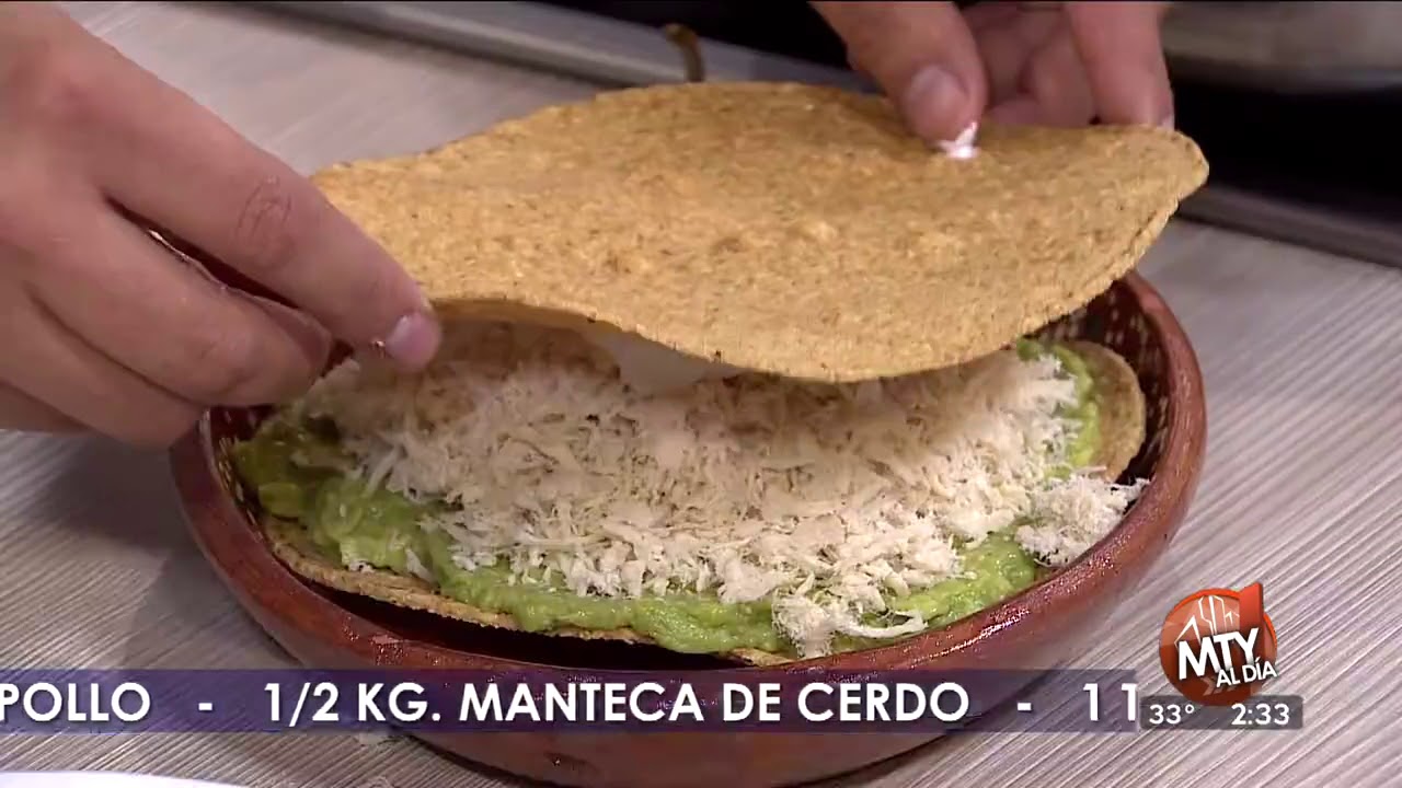 Tostada de la Siberia  y taco de pollo estilo Siberia