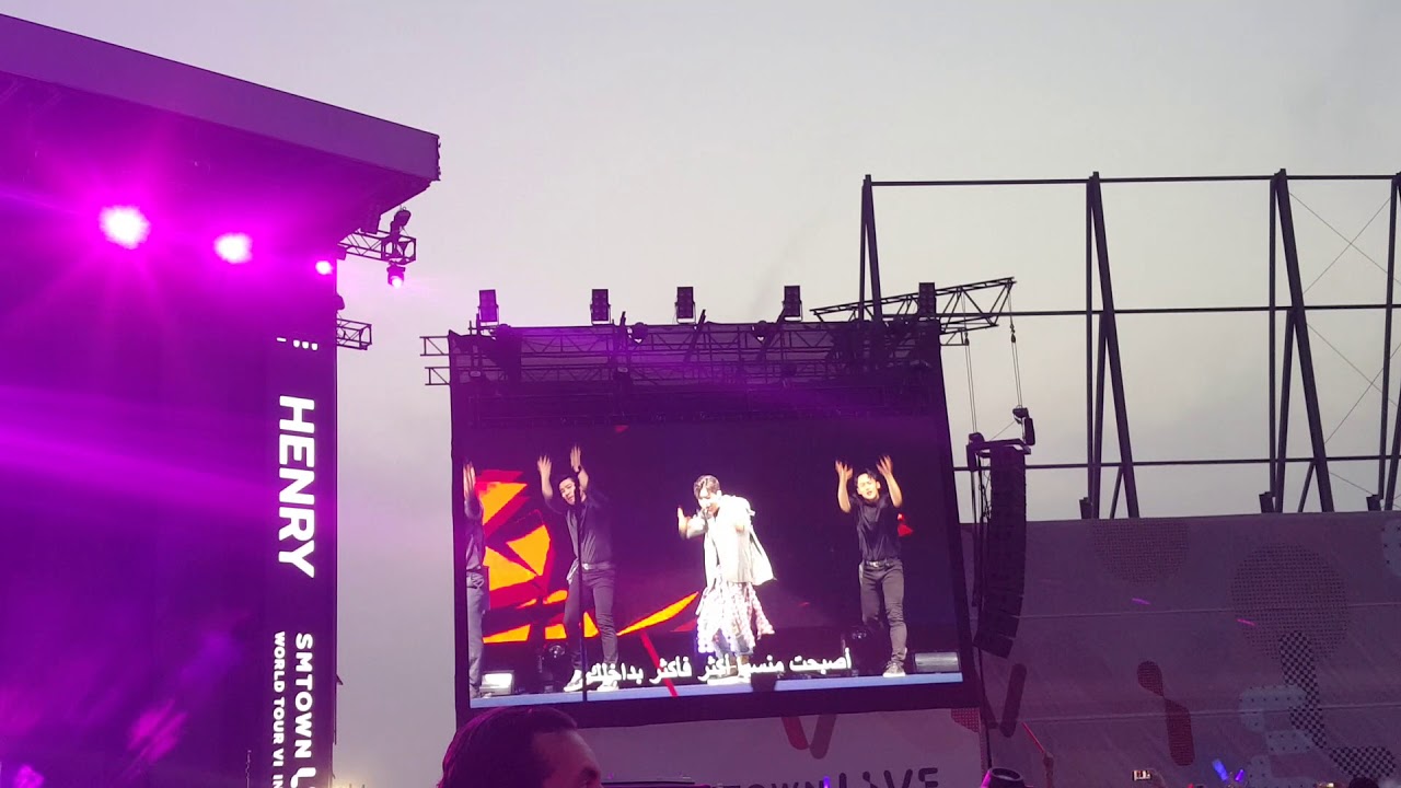060418 SMTOWN LIVE WORLD TOUR in Dubai Henry - Trap
