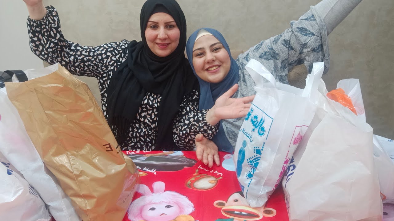 البنات رزقها واسع..💃جبنا لبس العيد للعيال ونسينا نفسنا 🙆
