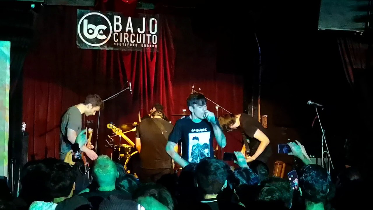 Arcarsenal cover by Viva Belgrado feat. Fernando from Joliette. Live in Mexico City