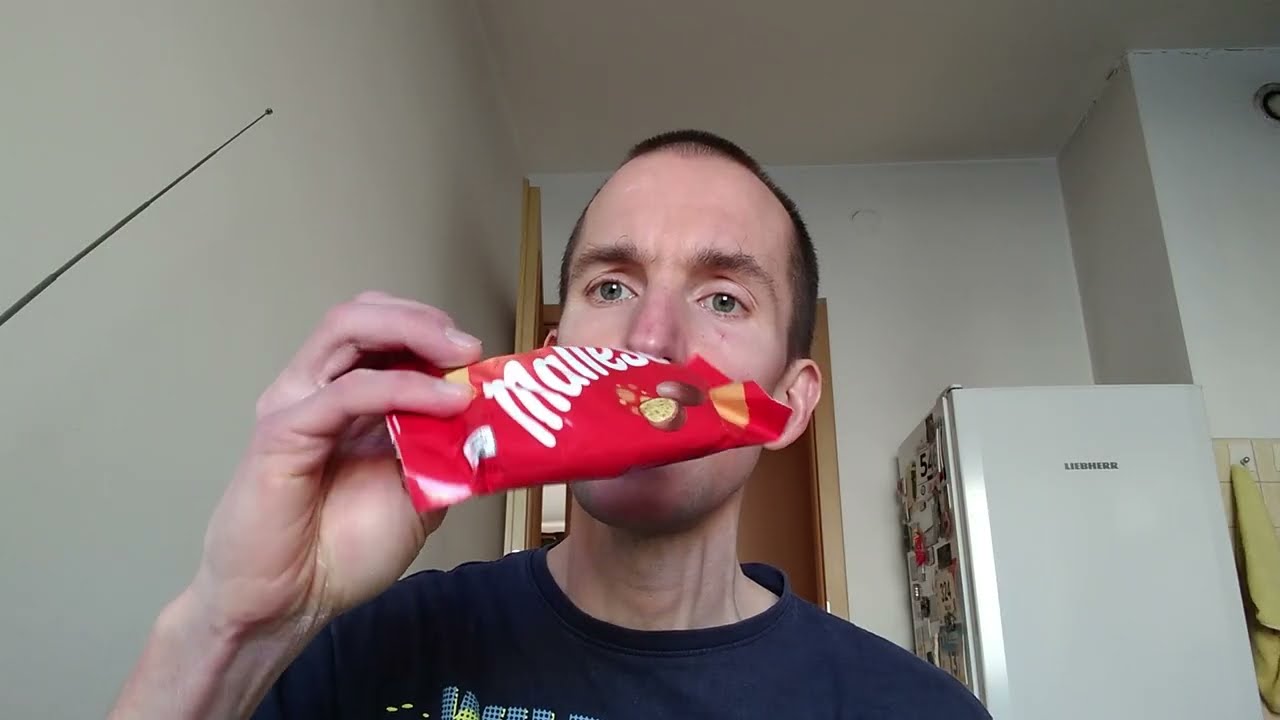 Lindt swiss premium czekolada mleczna i Maltesers