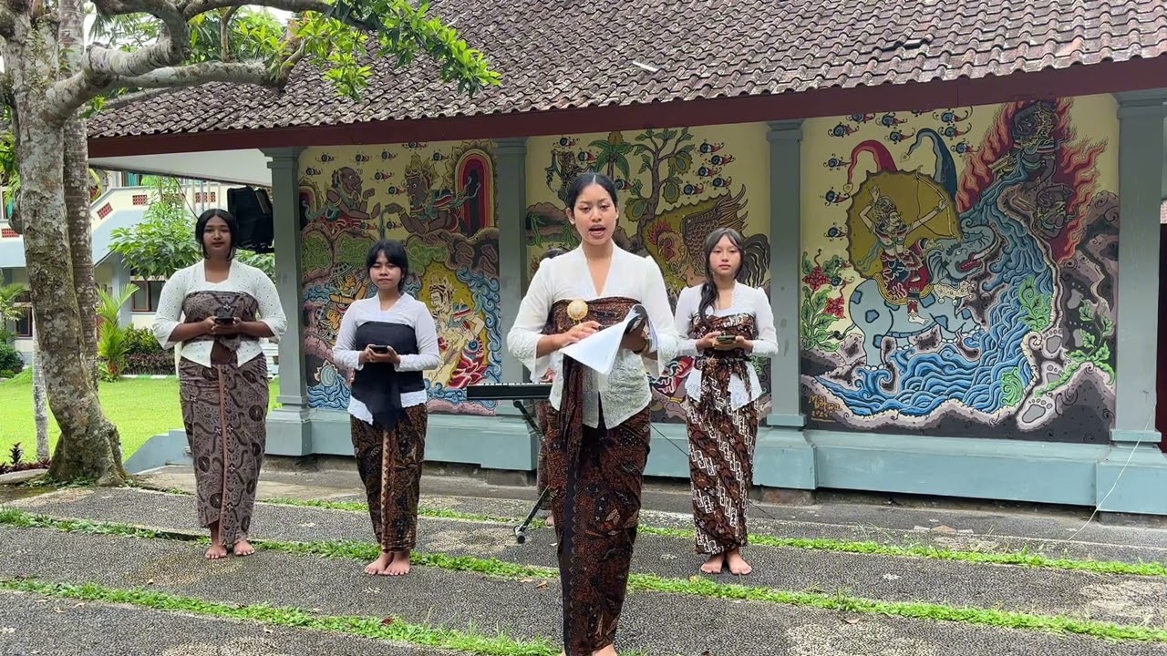 TUGAS UJIAN PRAKTEK MAPEL BAHASA BALI (musikalisasi puisi) Oleh Kelompok 3 