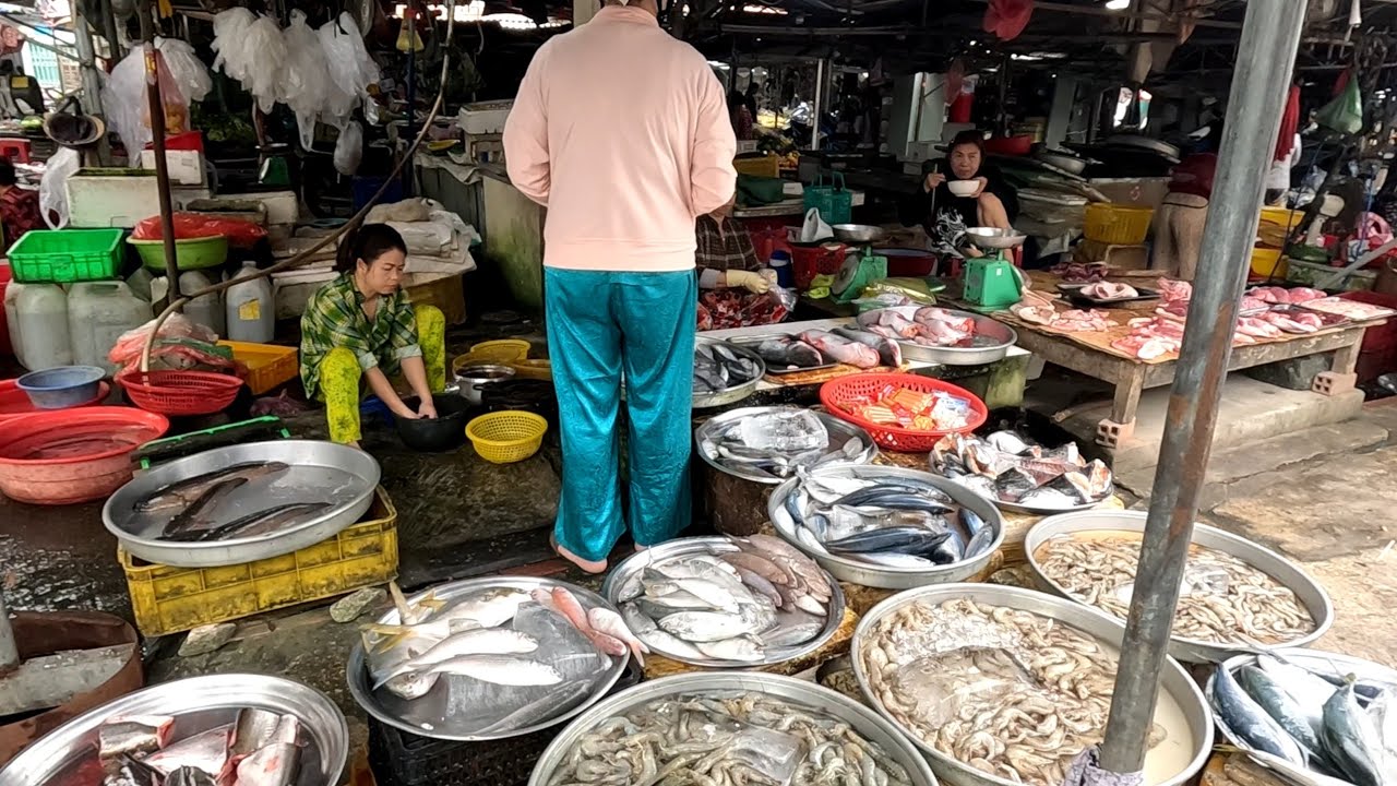 ngôi chợ Cẩm Giang xã Thạnh Đức huyện gò dầu tỉnh Tây Ninh