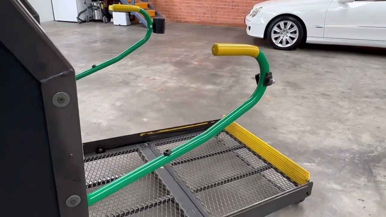 Sn1638 Wheel Chair Lift Bus