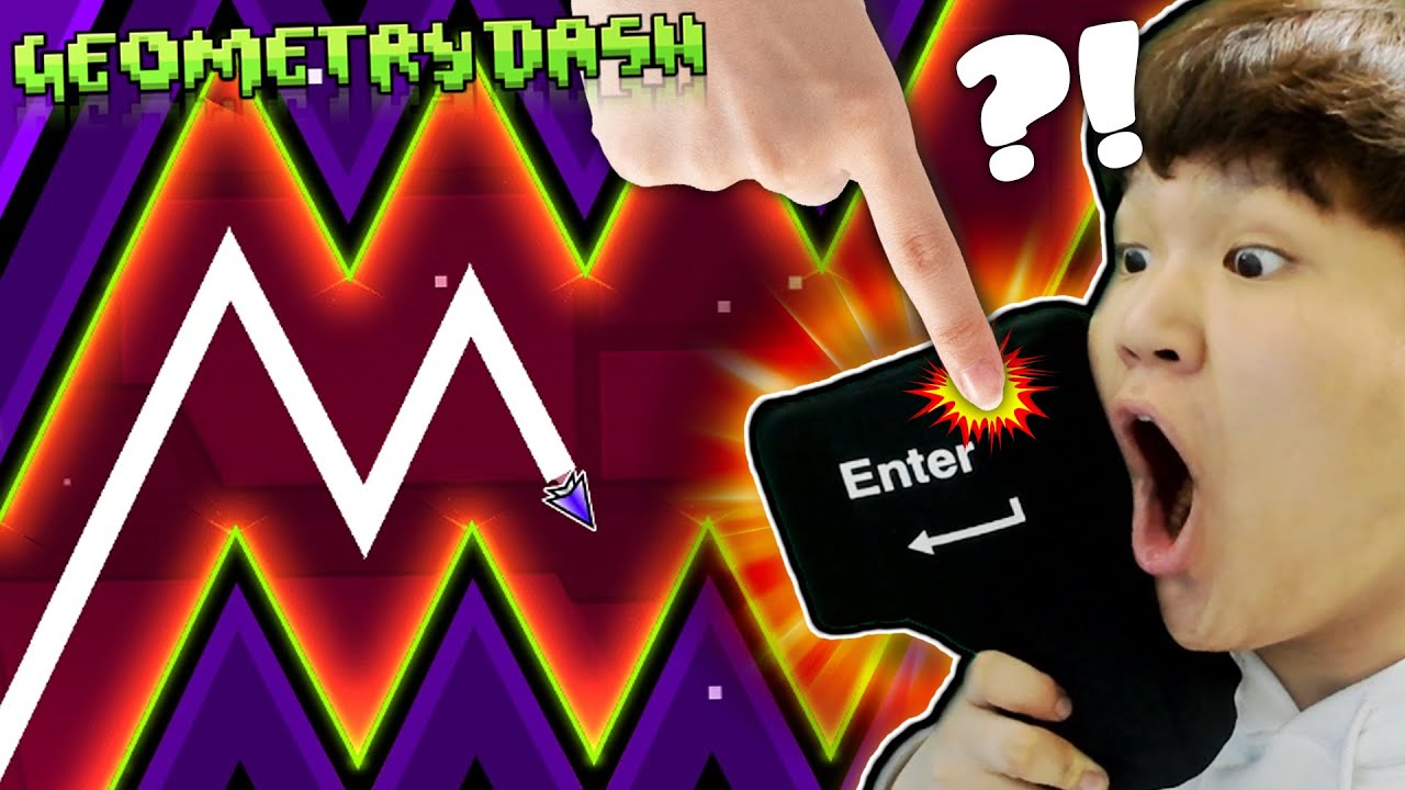 Играю в Geometry Dash с БОЛЬШОЙ КЛАВИШЕЙ ENTER! [#2] Deadlocked, Clubstep: ОФИЦИАЛЬНЫЕ УРОВНИ ДЕМ...