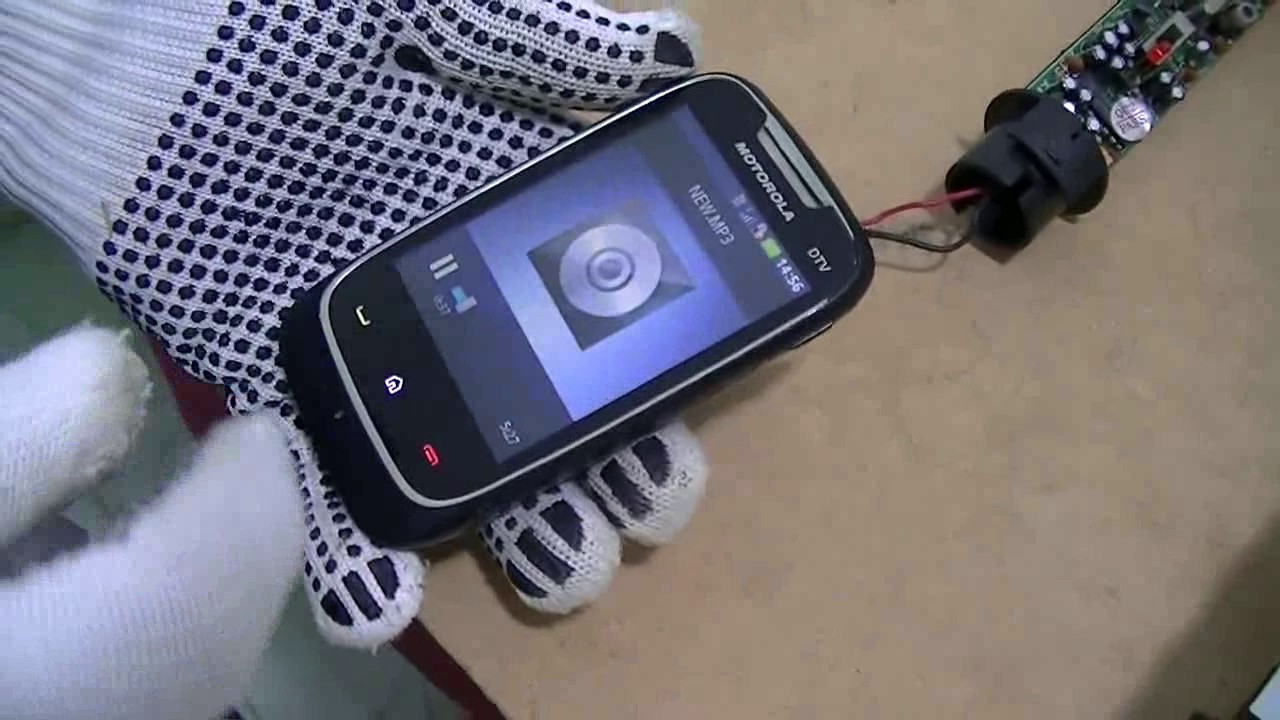 Como fazer uma Radio FM caseira com um microfone sem fio