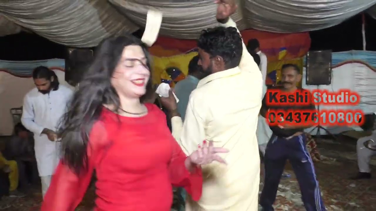 Kehri Gal Toon Rusiya Vatnaein #Allah Dita lony Wala dance,medam Dolphin Romantic Hot Mujra Dance 