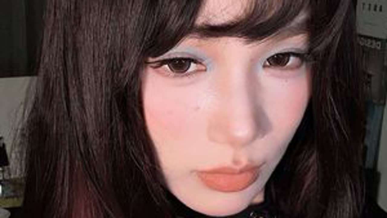 能把音乐节演唱会统统拿捏的钓系妆 
