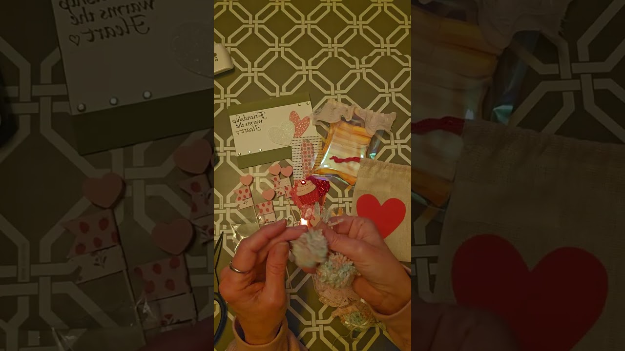 Работа №28 в моем праздничном челлендже от @mrsyankeecreations ❤️❤️