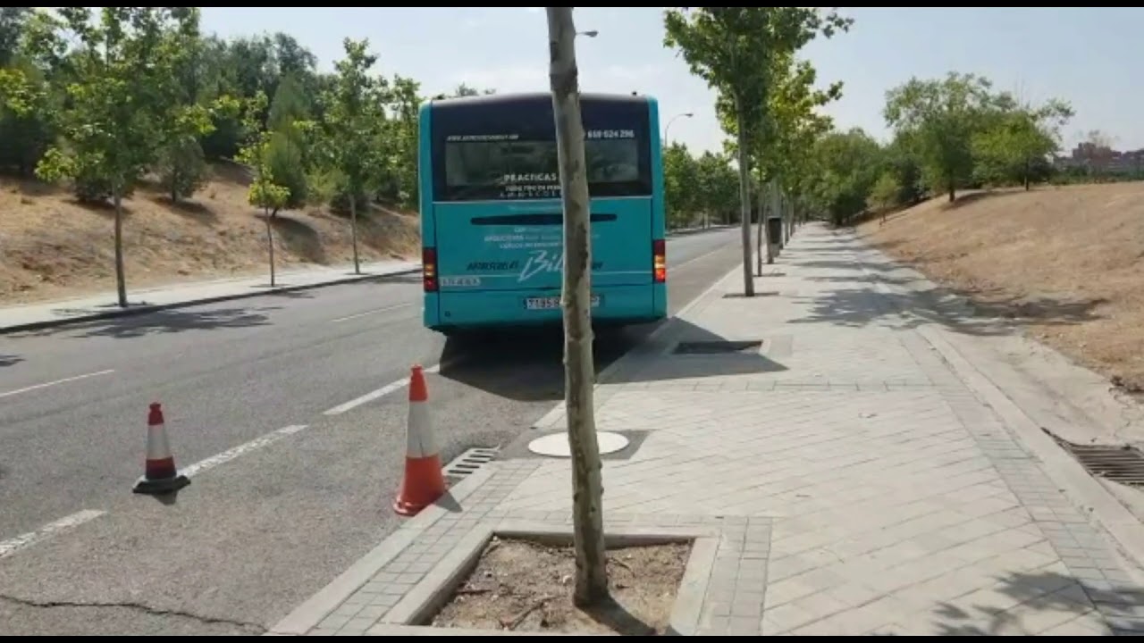 CLASE PRÁCTICA de APARCAMIENTO AUTOBUS EMT