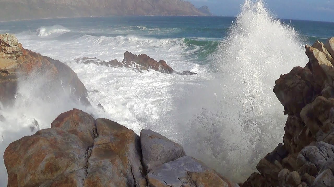 1 hour video of big ocean waves crashing into rocky shore - natural ocean wave sounds - HD 1080P