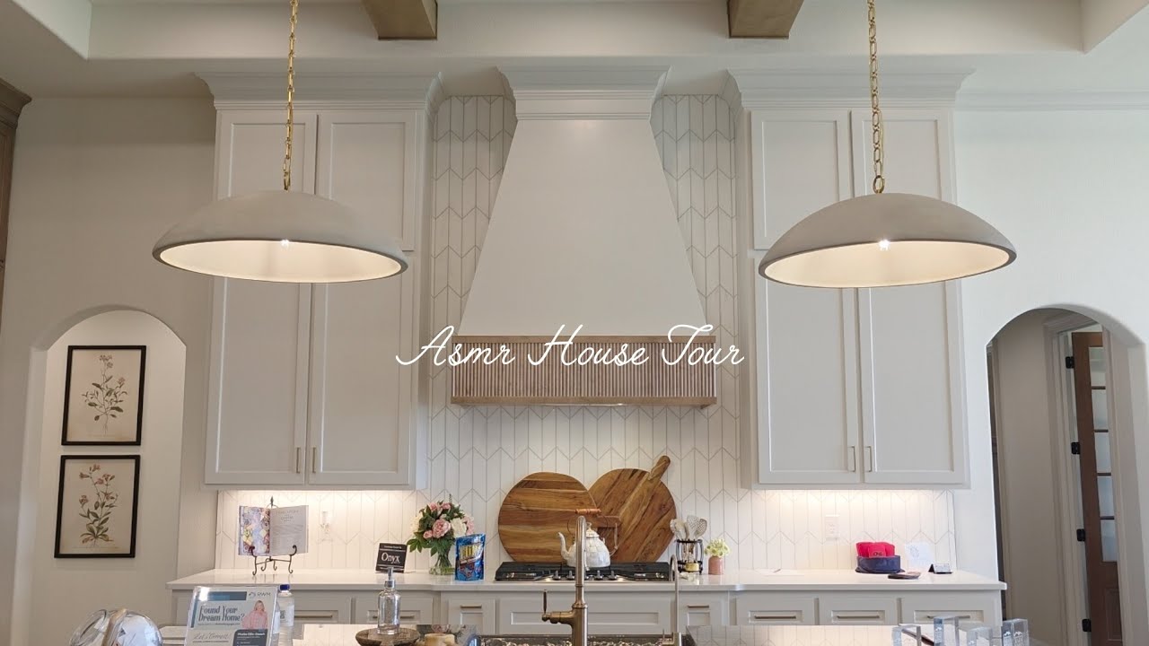 Asmr Imperious House Tour  ( Whispering  ) 💫 ☁️ 🏡 ☁️💫