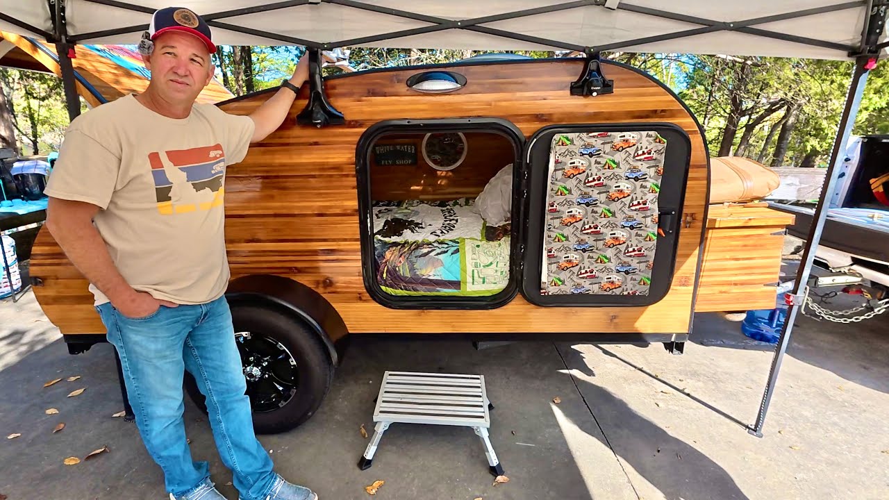INCREDIBLE CAMPER BUILT FROM 900 CEDAR STRIPS at the 