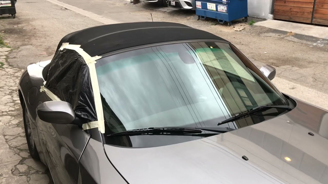 04 BMW Z4 E85 window regulator and glass replacement.