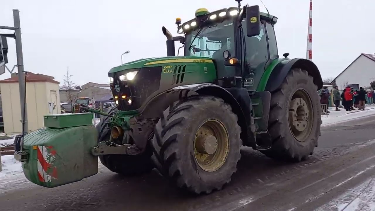 Chmeliště 2025 silvestrovský sraz traktorů