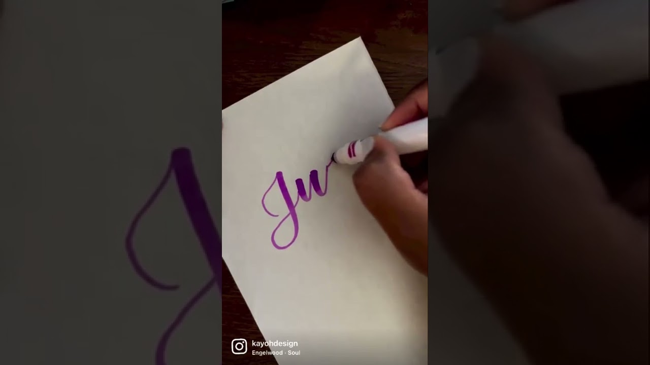 &ldquo;Hello July&rdquo; with Crayola markers #shorts #handlettering || kayohdesign