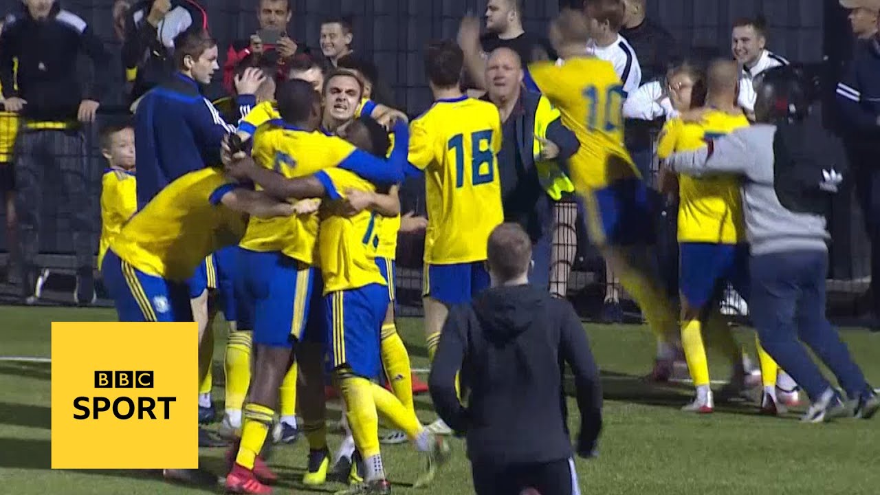 Hashtag United through on penalties | FA Cup highlights