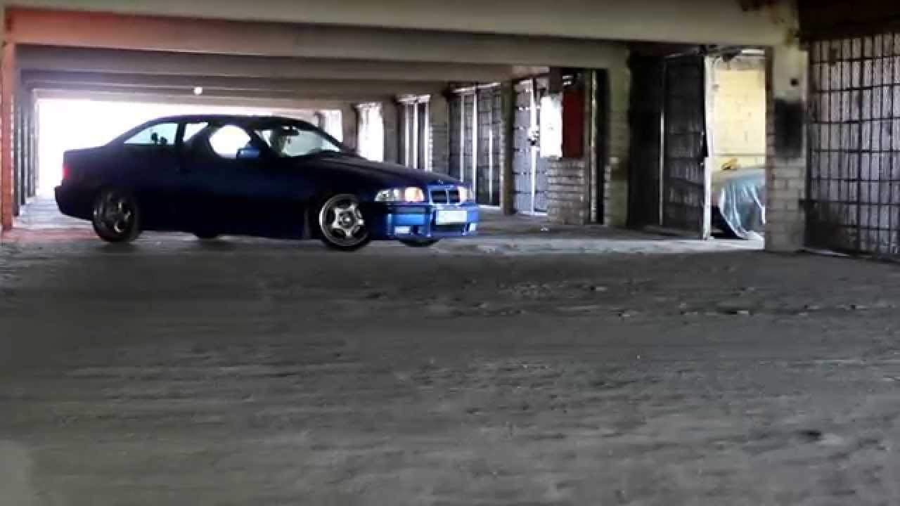 e36 325i || Estorilblau
