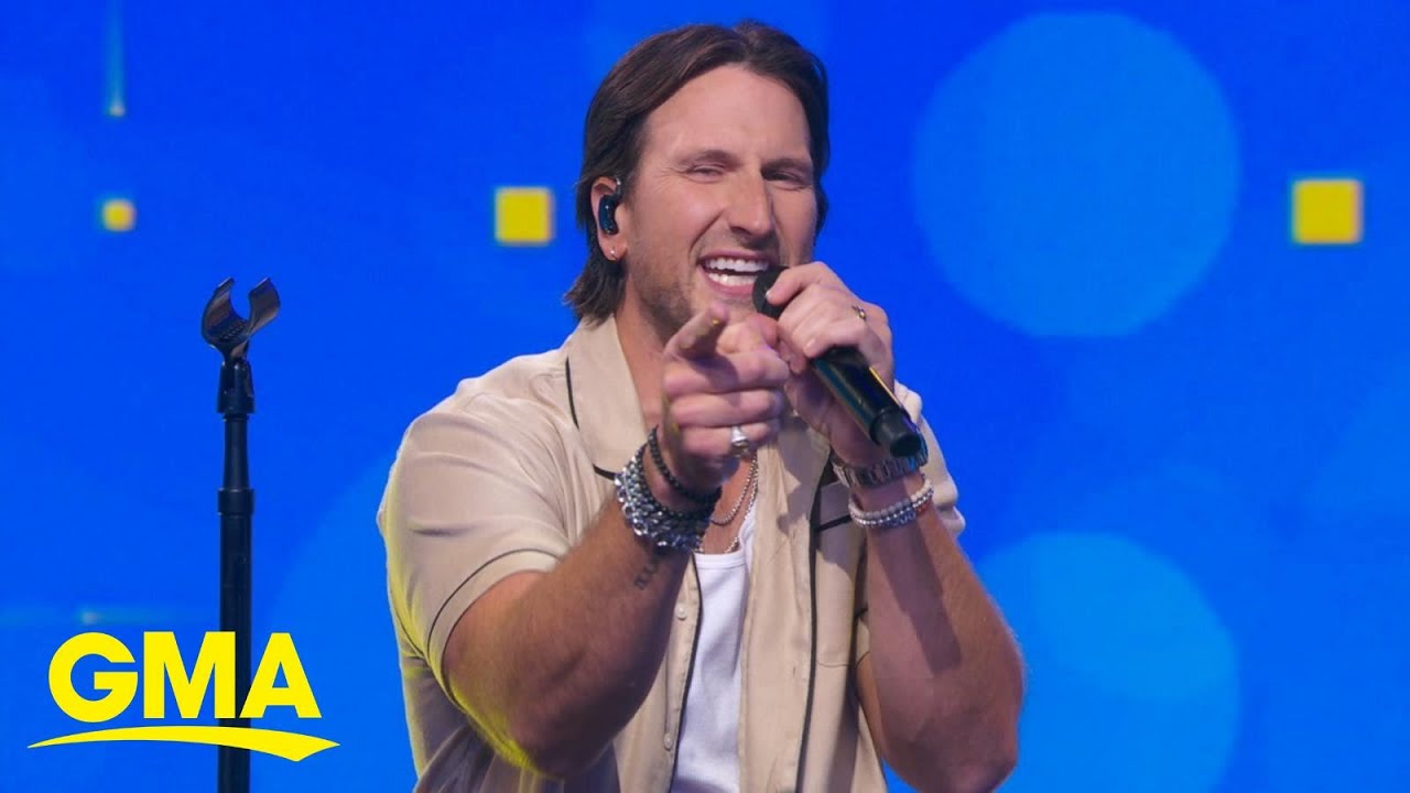 Russell Dickerson performs on 'GMA'