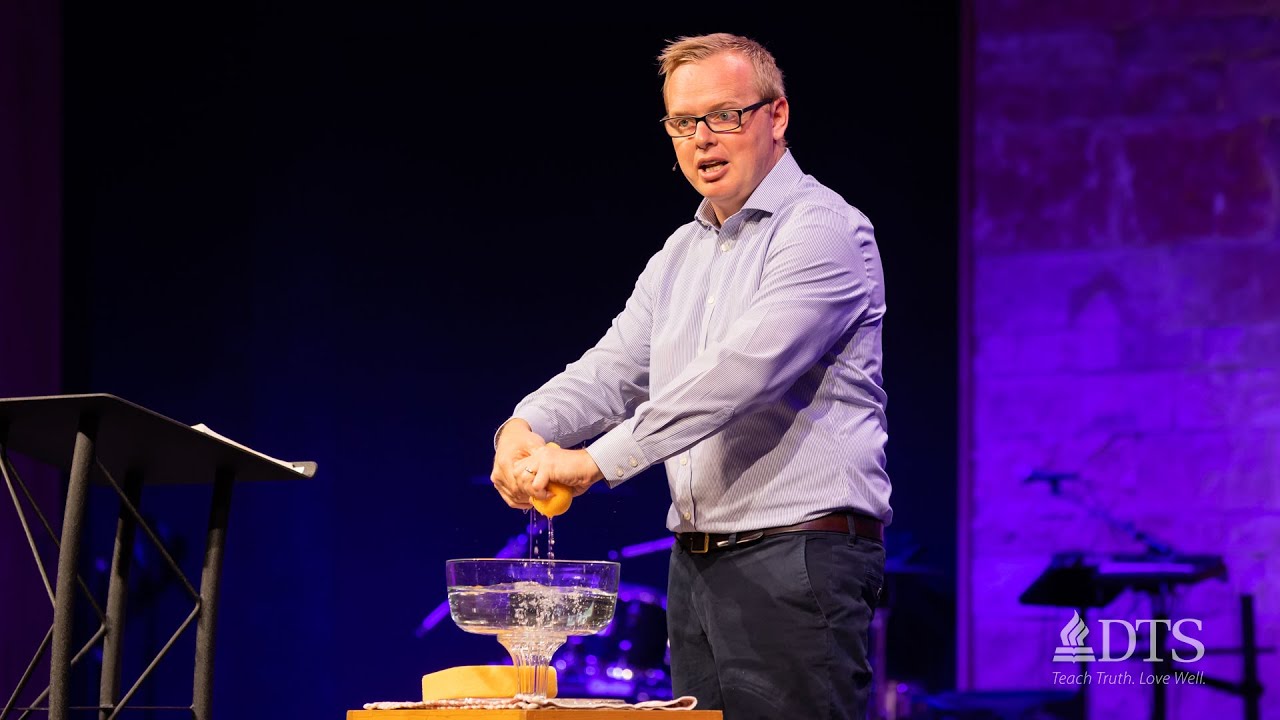 The Secret of Servanthood - Tim Robinson