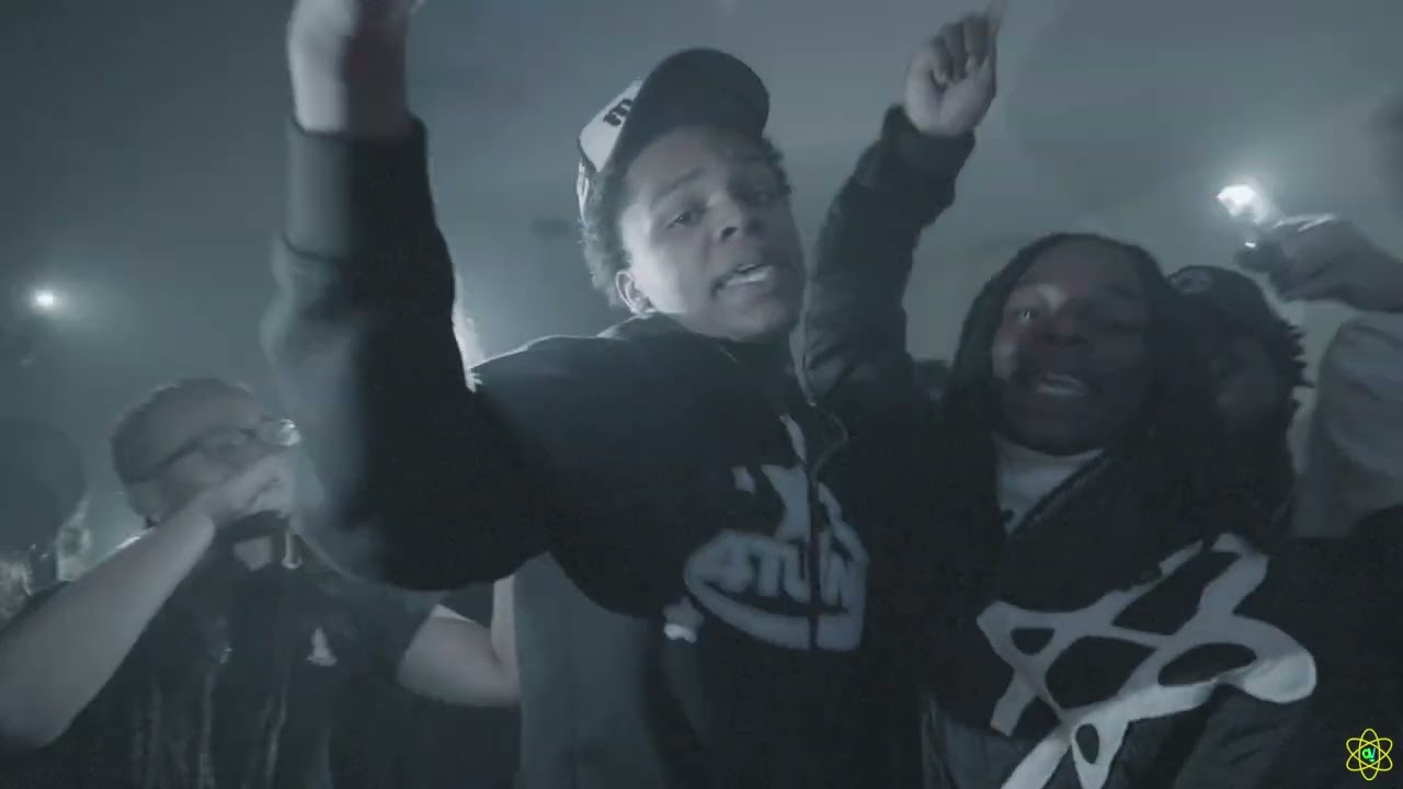 YOUNG SEV7N- 
