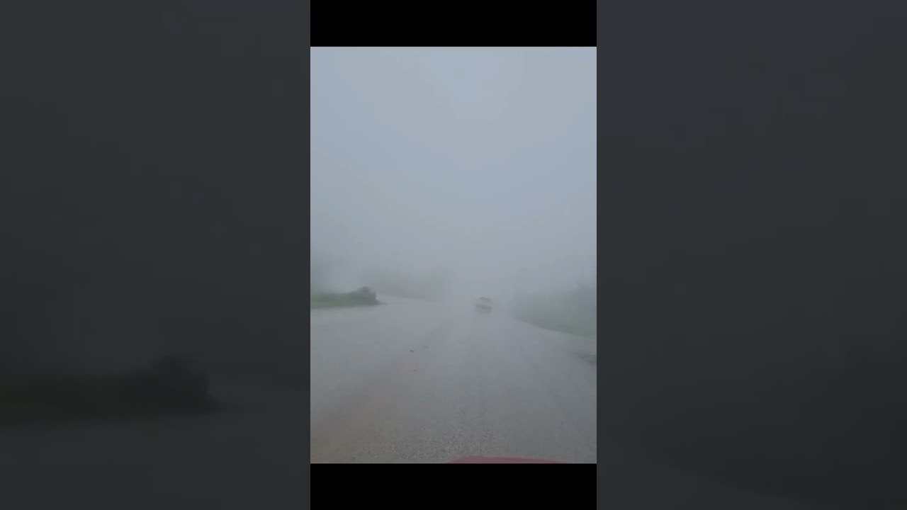 جبل أتين بولاية صلالة ... تصوير أبو يقين