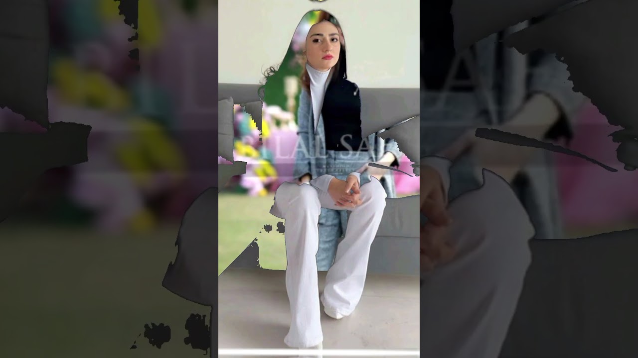 Pakistani actress in Pant coat #sarahkhan #Sanajaved #ayezakhan #yumnazaidi #shorts #youtubeshorts