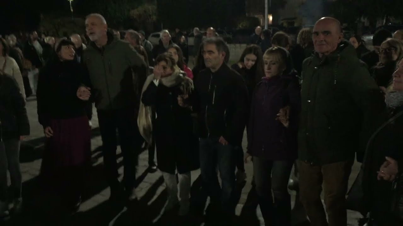 Valentina  Chirra  ballo sardo passu torrau e ballu tundu  Simaxis sardegna 27-01-024  tradizioni
