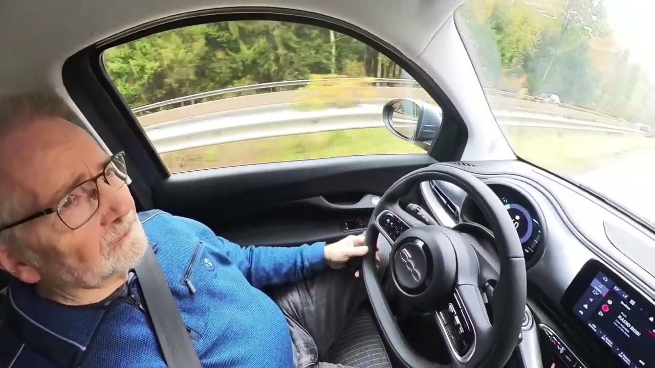 Fiat 500e   522 km Abholfahrt!