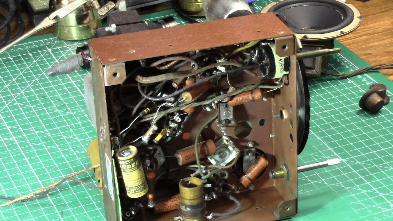 Let’s try to restore this 1937 Zenith radio