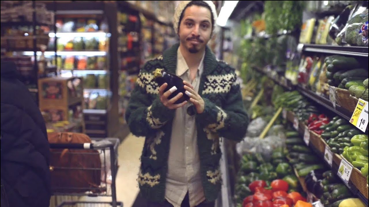 J.Views playing Teardrop with vegetables