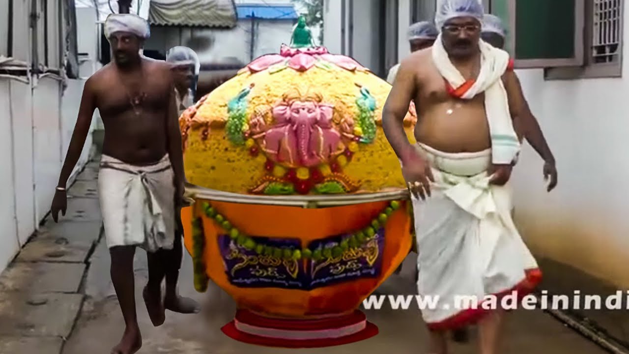 Huge Size 500Kg's Laddu Making for Ganesh Chatruti  #Unbelievable Food Making