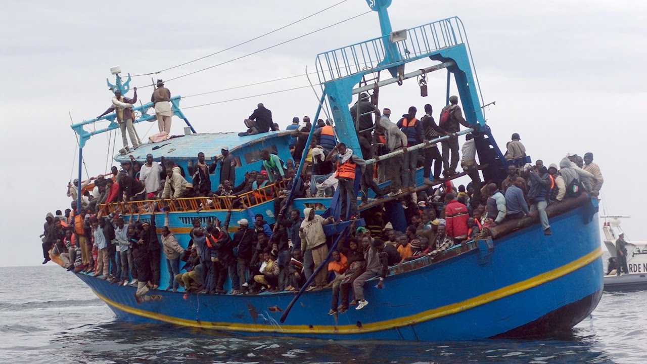 (Doku in HD) Rettet die Fl&uuml;chtlinge - Mit der Sea-Watch auf hoher See