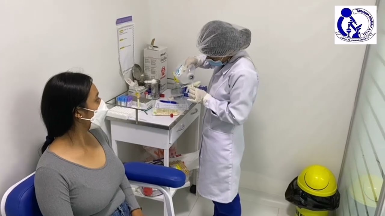 Cultivo de hongos en Agar dextrosa Sabouraud añadido Cloranfenicol