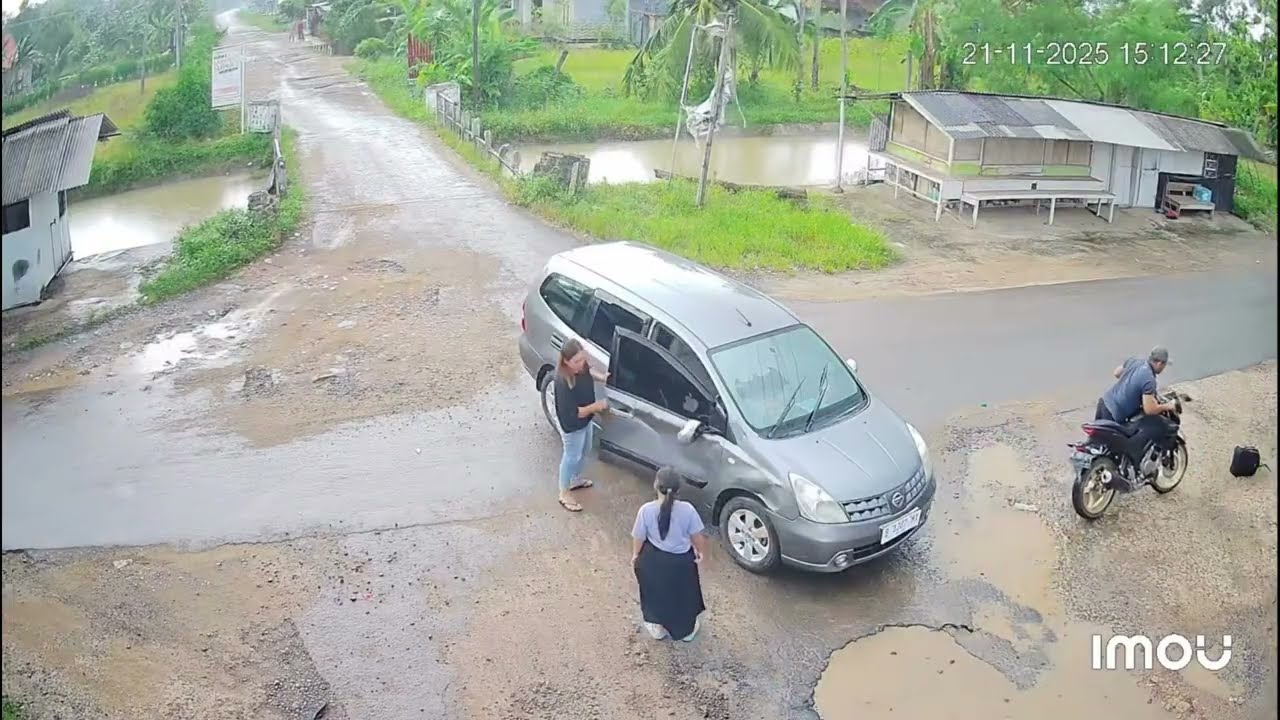 Dash Cam Owners Indonesia #883 November 2025