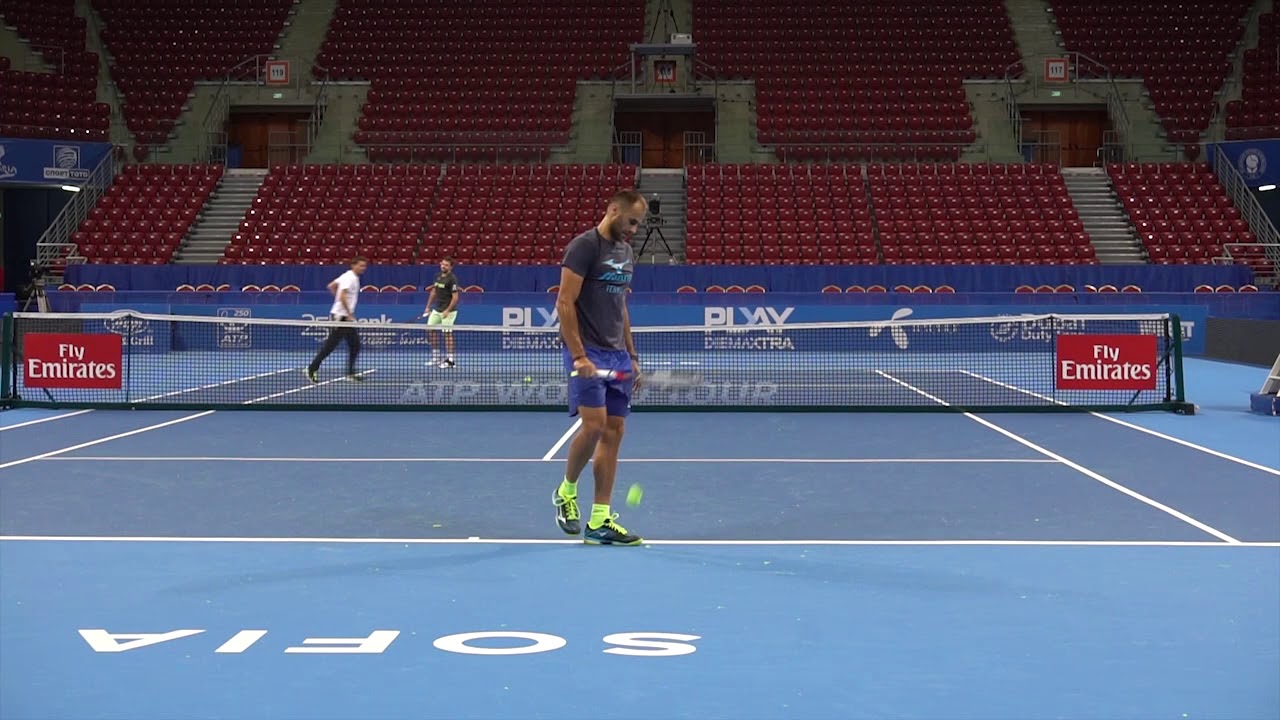 Marius Copil and Stanislav Wawrinka practice in Sofia 2018, Court Level View