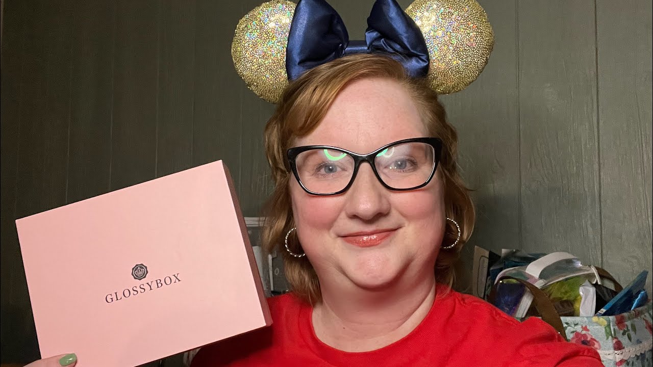 Glossy box February 2023