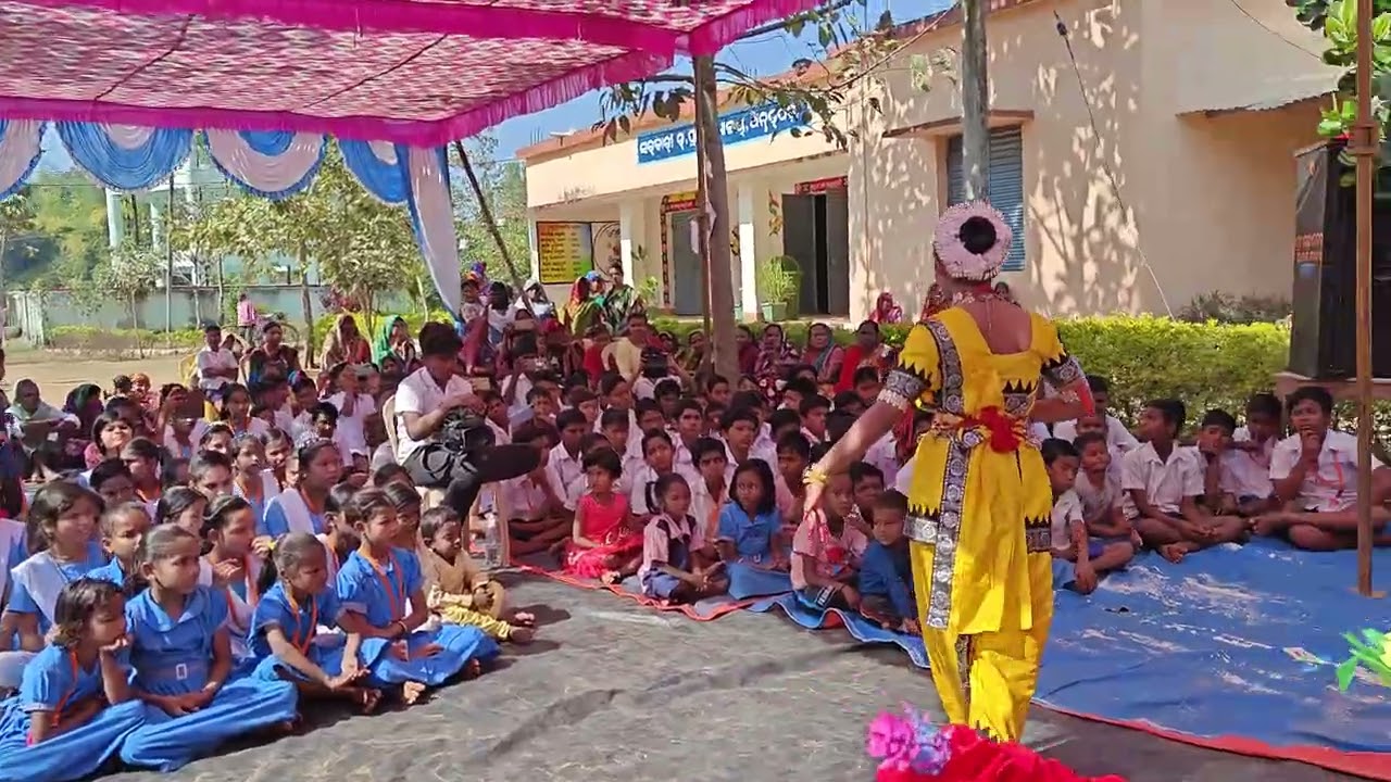 Ahe nila saila odishi dance by Bhumi 