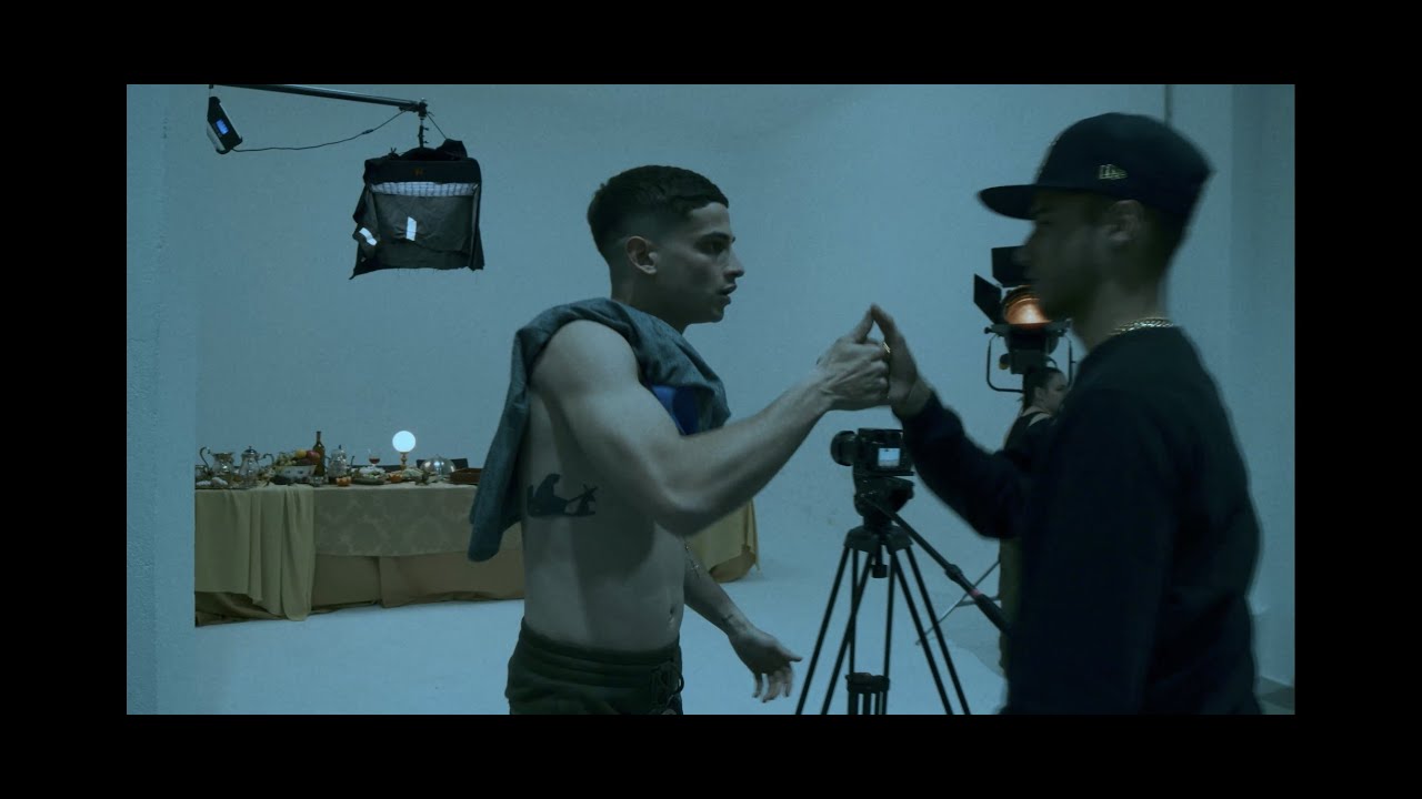 LITTLE KING - H&Iacute;BRIDO [Videoclip Oficial] Prod. By Rvbi #freemarfil #freetiguer