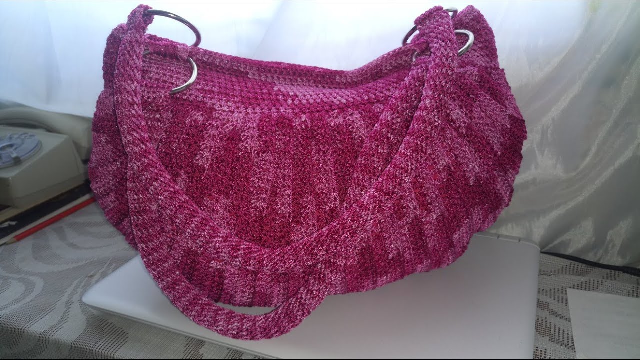 Bolso tejido a Crochet en Punto De Media Luna/LA LUNA DEL CROCHET