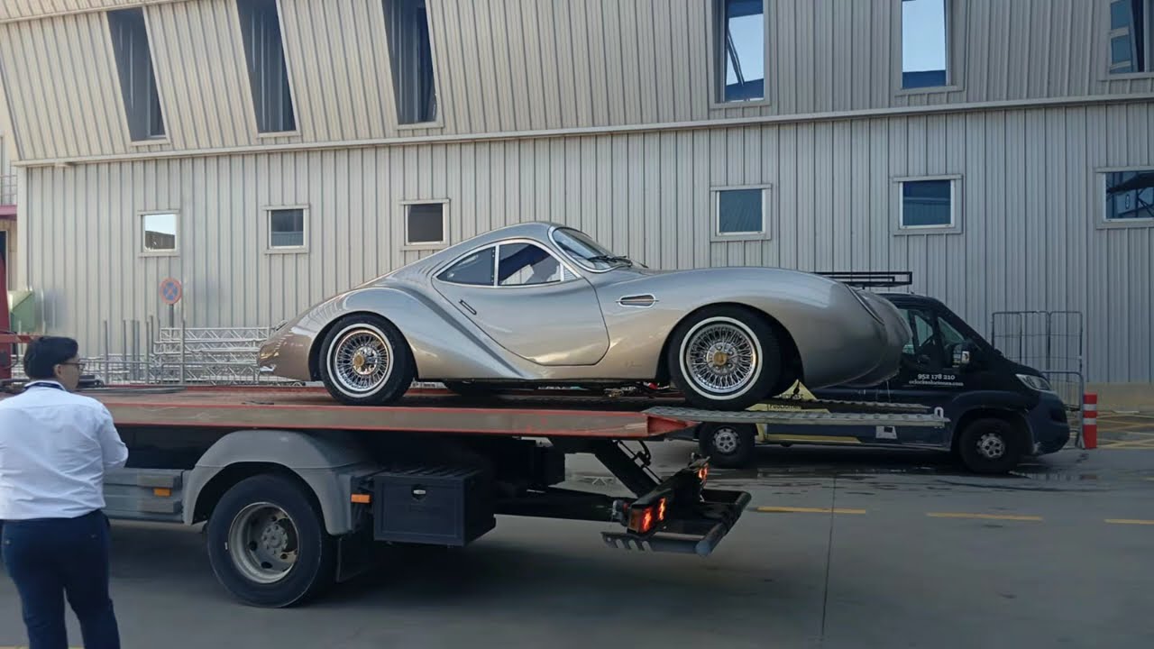 DE LORENZO el deportivo exclusivo, con el m&iacute;tico  motor Pegaso Pedralbes en RetroMalaga 2025