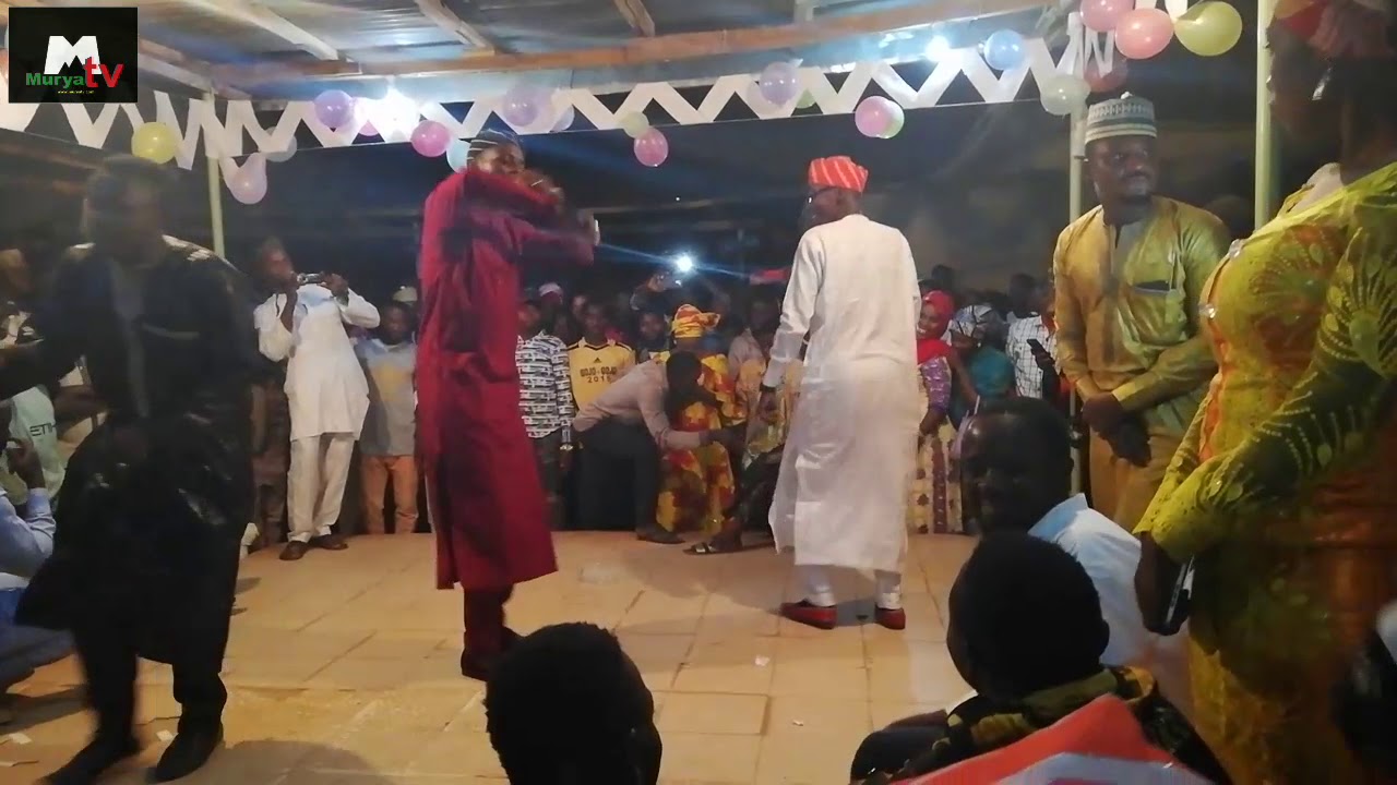 Oga oga ne_ado gwanja ft_maidawayya