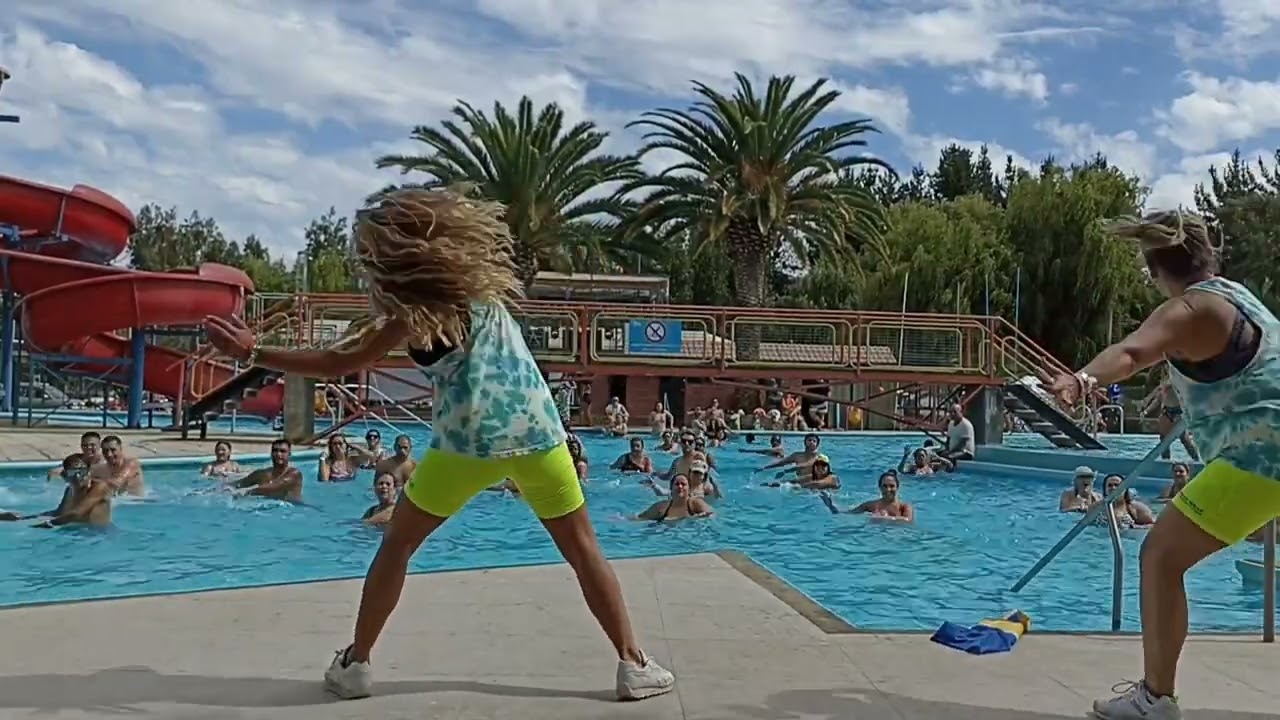 AQUA ZUMBA ~ NO CHÃO NOVINHA Anitta ft. Pedro Sampaio