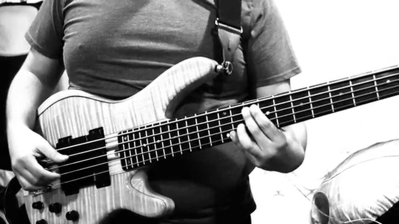 Gianluca Aceto - Something Wrong [Live Session @ Death Star Studio]