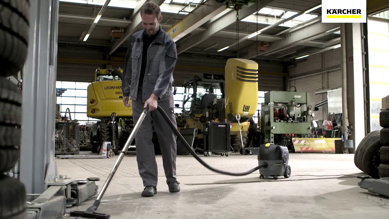 Пылесос влажной и сухой уборки Karcher NT 25 1 Ap