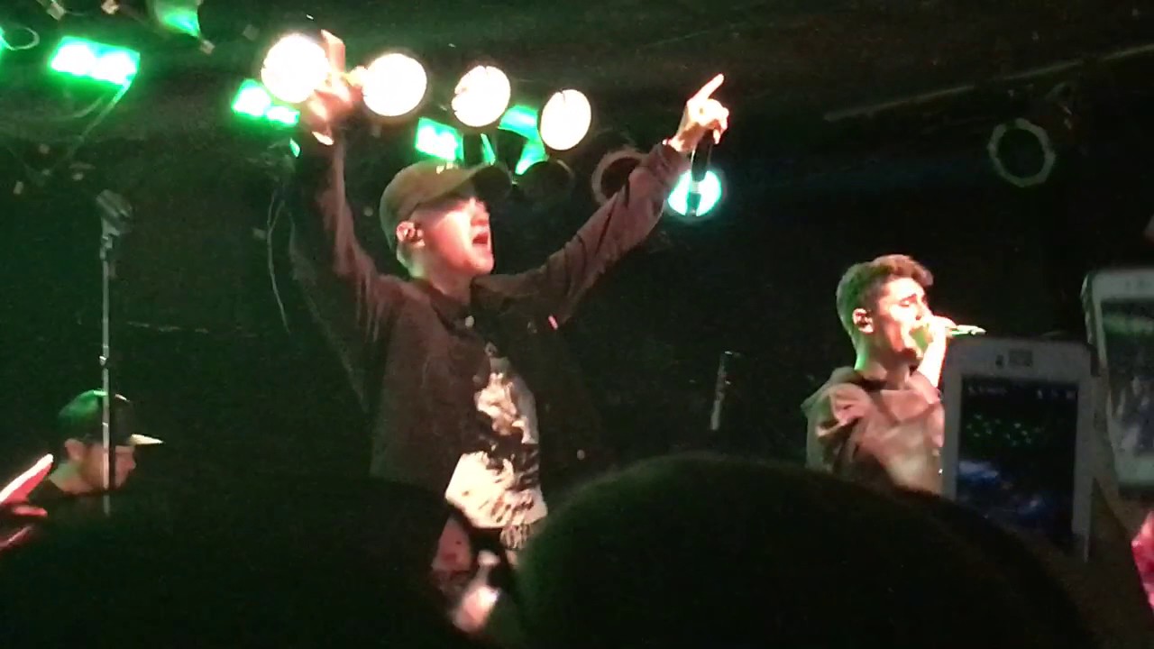 Jack & Jack - Hurt People (Live)