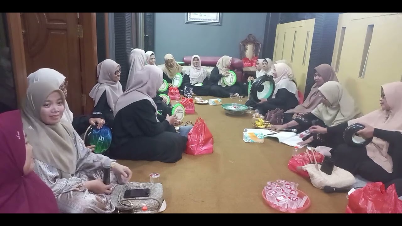 Team Kosidah Al-Inayah diacara Tawaquf