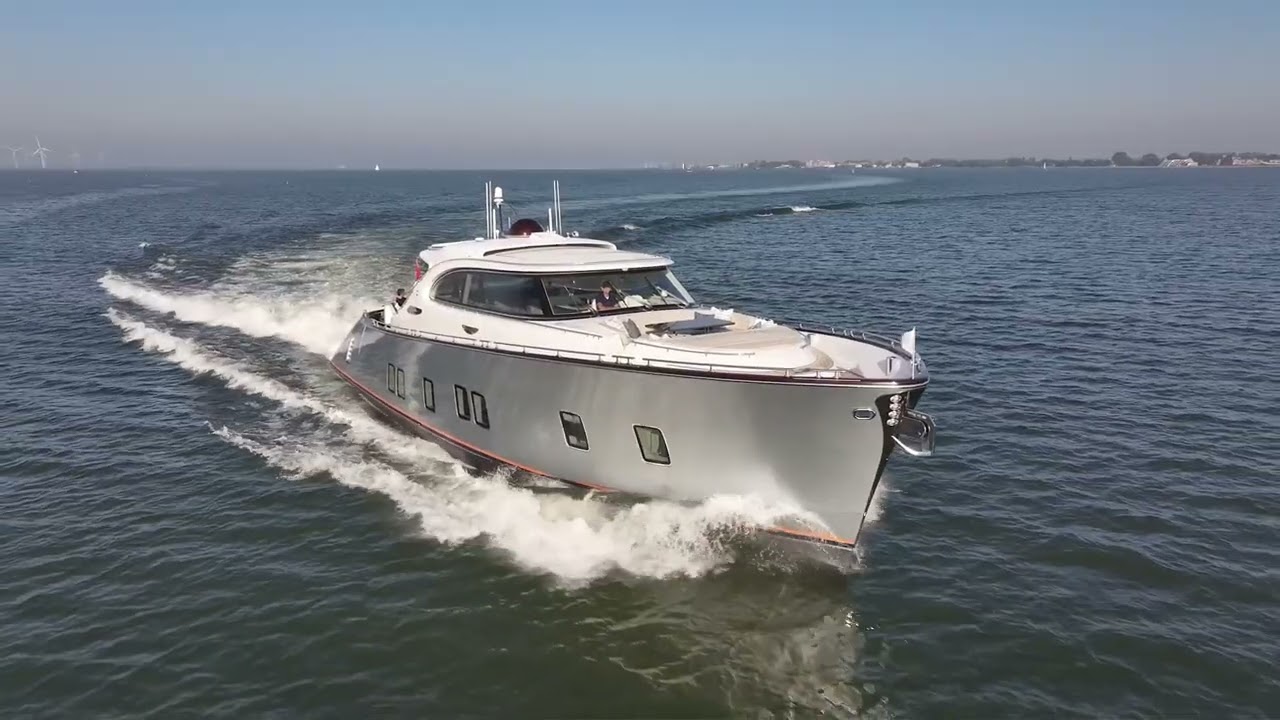 Zeelander 8 | Alexander Marine