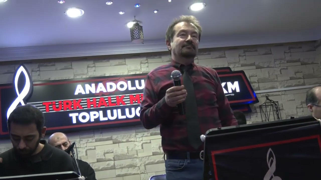 Şu dağlarda kar olsaydım Solist : Recai İNAM .